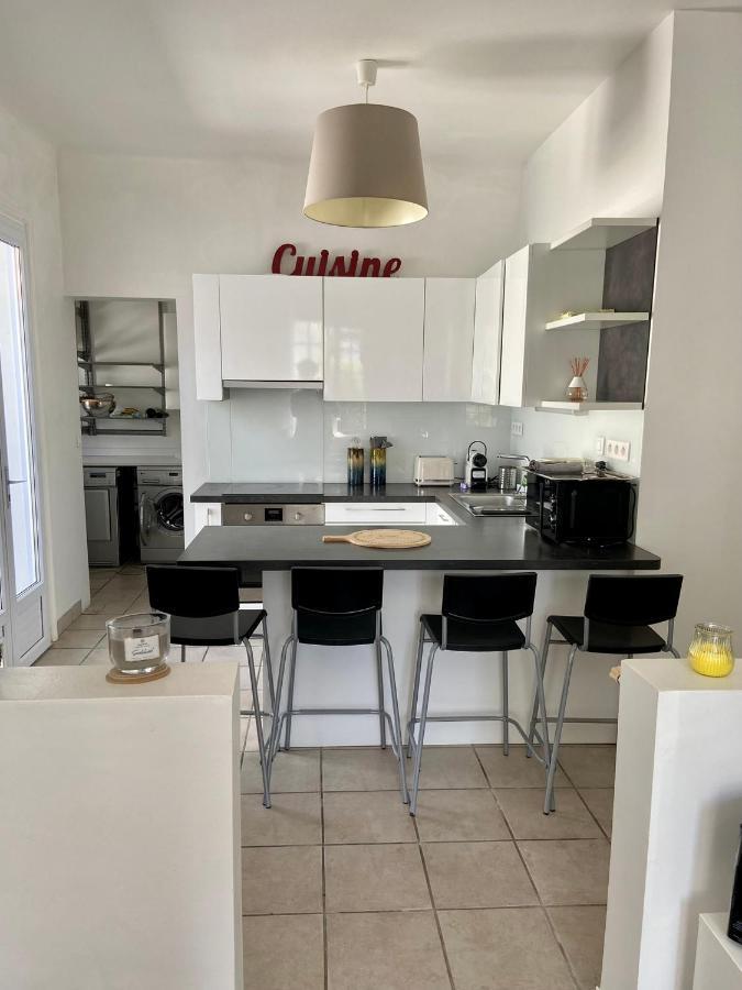 Agreable Maison De Ville Avec Une Belle Terrasse Anglet Exterior photo